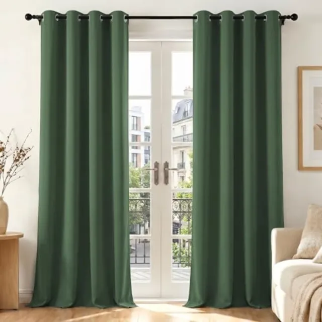 Nazik Living Verduisterende Gordijnen met Ringen 2 Panelen 140x245 cm - Thermisch Isolerend - Bosgroen