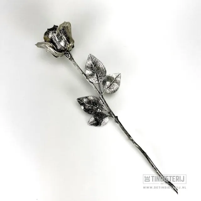 De tingieterij Tinnen roos [20cm] - Luxe roos - Tijdloos Cadeau & Decoratie - Tinnen Huwelijk - Liefdesroos - Valentijnsdag - Handgemaakt Zilver
