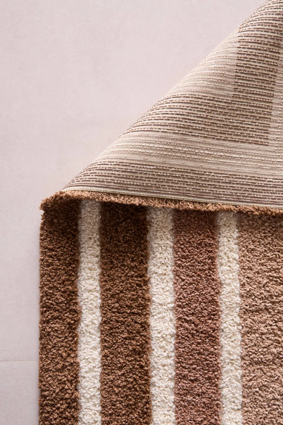 NOUS Living Embrace vloerkleed bruin, foto 5