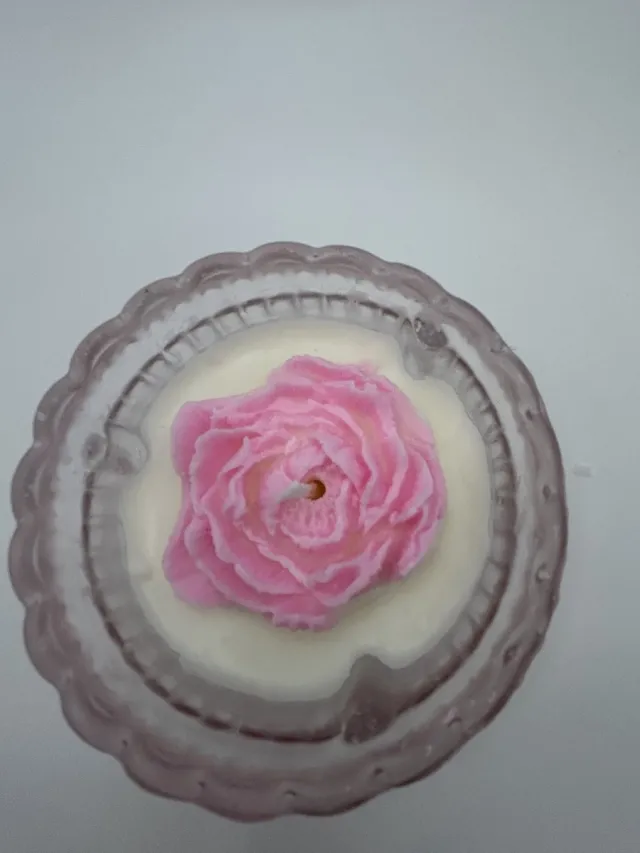 Lovely Elegance Handgemaakte Geurkaars Rose - Duurzaam Wit