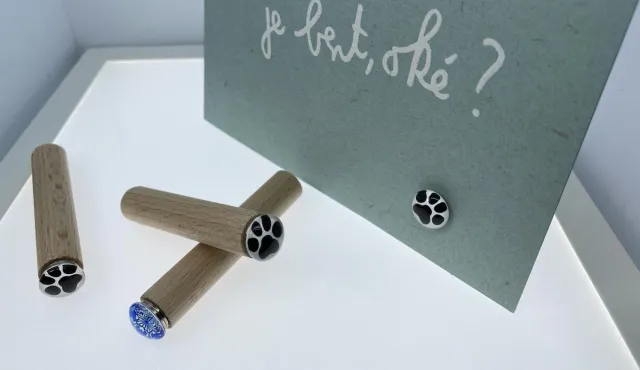 High5Wood Kaartpin: Cat Feet set van 3 + 1 - Fotostandaard om je foto overal te kunnen neerzetten Hout