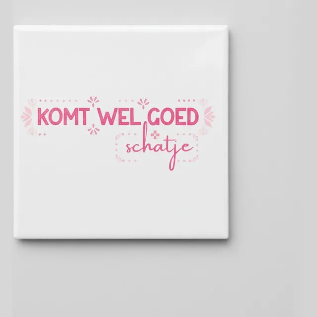 Nevolis Inspirerende Tekst Keramische Wandtegel “Komt Wel Goed Schatje” – Positieve Boodschap Woondecoratie – 15 x 15 cm Multi Color