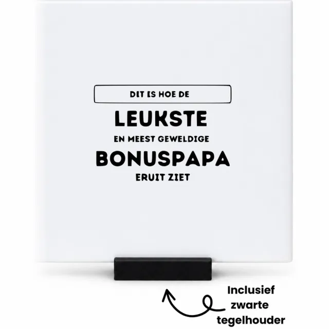 Hacebo Dit is hoe de leukste en meest geweldige bonuspapa eruit ziet tegeltje met tegelhouder - Bonusvader - Familie mensen met een bonuspapa - tegeltjes met tekst - Vaderdag - Cadeau - spreuktegels - 10.8x10.8 CM Wit