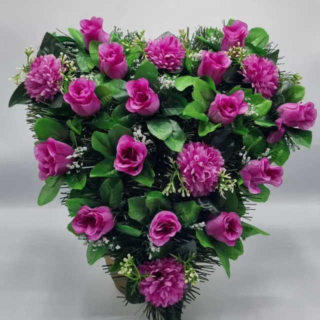 Herdenkingslichtjes.nl Bloemstuk - W847-55 - W932-07 - Hart - Roos - paars - 40cm - Verzwaard - Buigzaam - Grafdecoratie roze