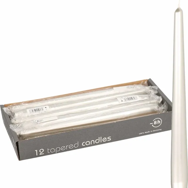Enlightening Candles 24x Metallic zilveren dinerkaarsen 25 cm 8 branduren - Geurloze kaarsen zilver - Tafelkaarsen/kandelaarkaarsen