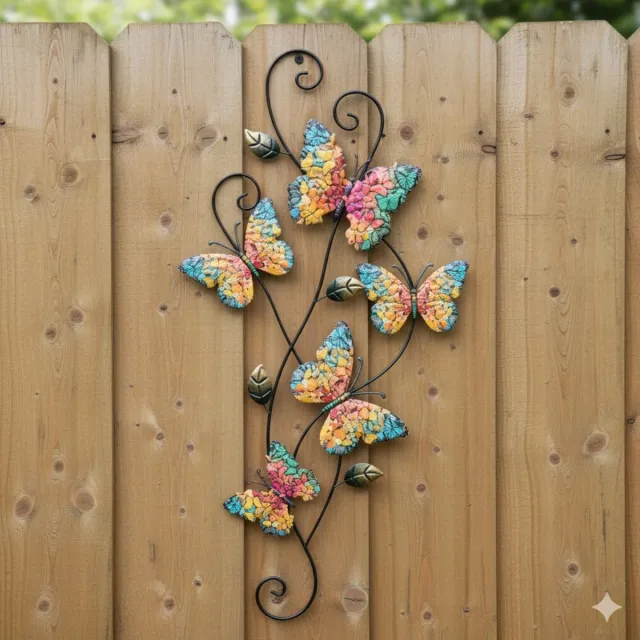 Anna's Collection Tuindecoratie vlinders - 3D - gekleurd - 35 x 68 cm - metaal - muur/schutting decoratie - tuinvlinders - muurvlinders Multi regenboog