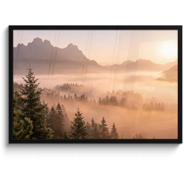 FrameYourWall Poster in lijst - Fotolijst 90x60 cm - Posters - Zonlicht - Mist - Bergen - Bomen - Posterlijst zwart - Decoratie - Wanddecoratie woonkamer - Muurdecoratie slaapkamer
