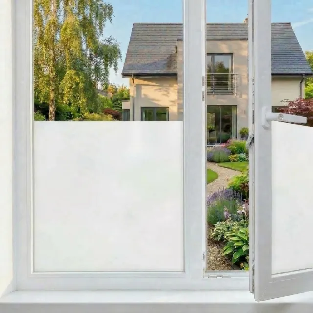 Homewell Raamfolie HR++(+) (70x300cm) - Anti inkijk - Privacy & Isolatie - Zonwerend - Zelfklevend - Melkglas Wit
