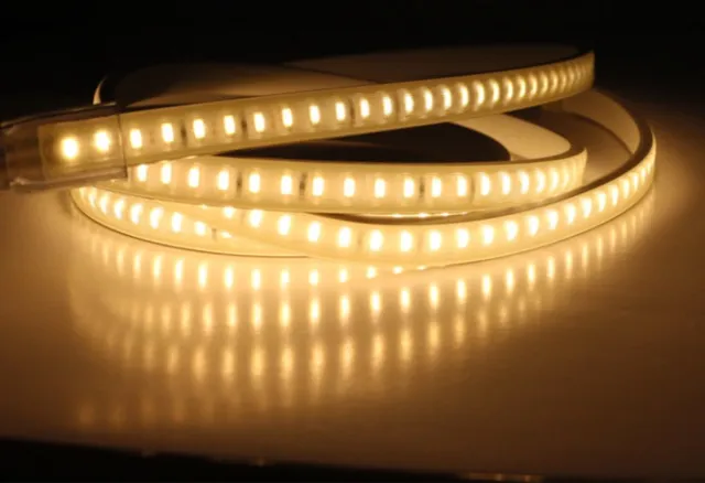 TulpLux LED strip - 5 meter - 220V - 60 leds/m - Warm Wit - Incl. netvoeding en eurostekker