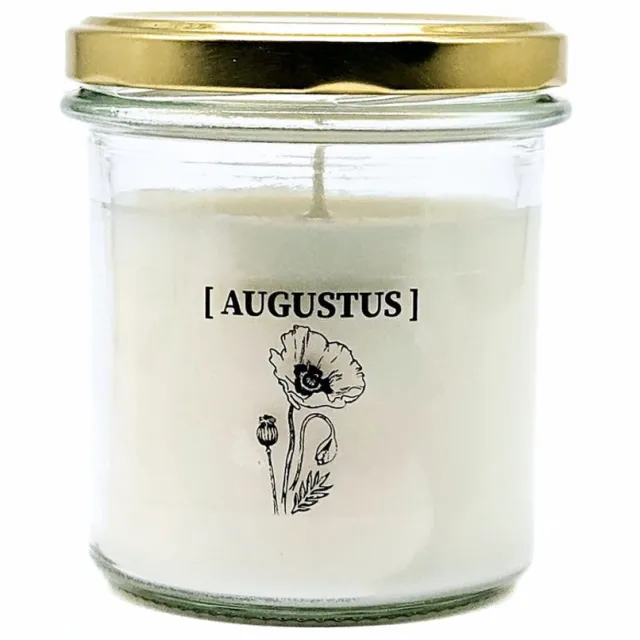 Candlelight-on geurkaars met geboortebloem en geboortedatum - 15 augustus - o.b.v. sojawas en etherische oliën Wit