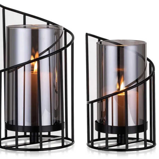 Unyqoos Stijlvolle glazen kandelaar met metalen basis voor sfeervolle verlichting Zwart