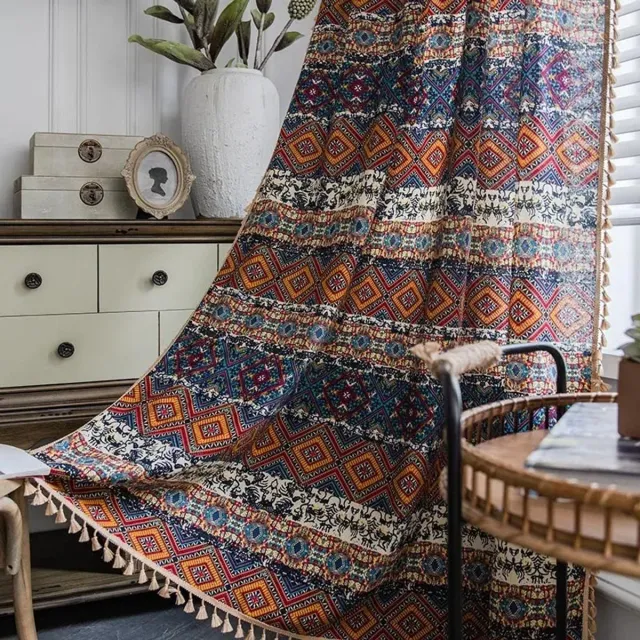 WiseGoods Luxe Boho Gordijn 145x200 - Etnisch Geometrisch Design Met Kwastjes - Semi Verduisterend Katoen Linnen Voor Slaapkamer Multicolor