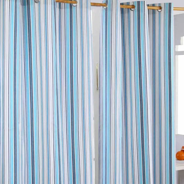 Homescapes New England gordijnen met oogjes, set van 2, 100% katoen, 228 x 137 cm Blauw