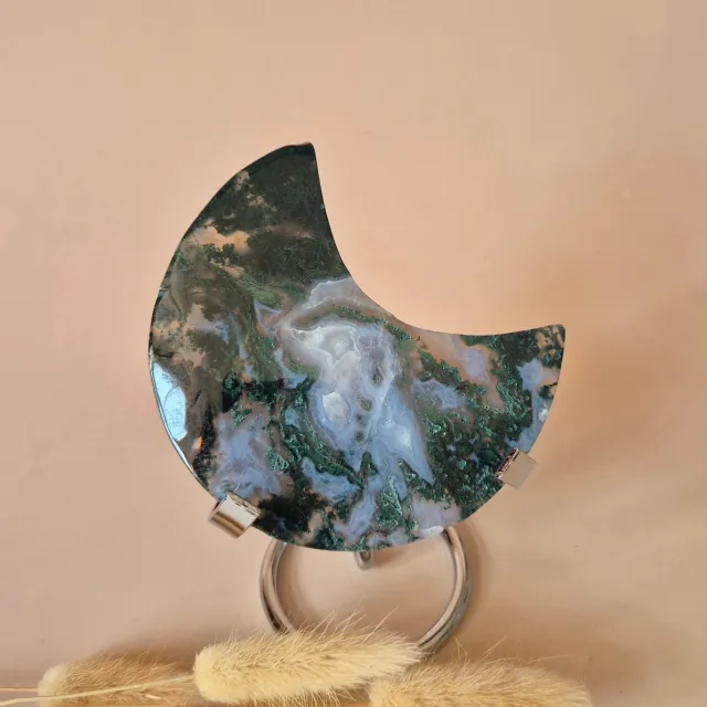 Moonlight Gemstones XL Edelsteen Mosagaat Maan op Standaard (Druzy & Patronen) #164 - 155g