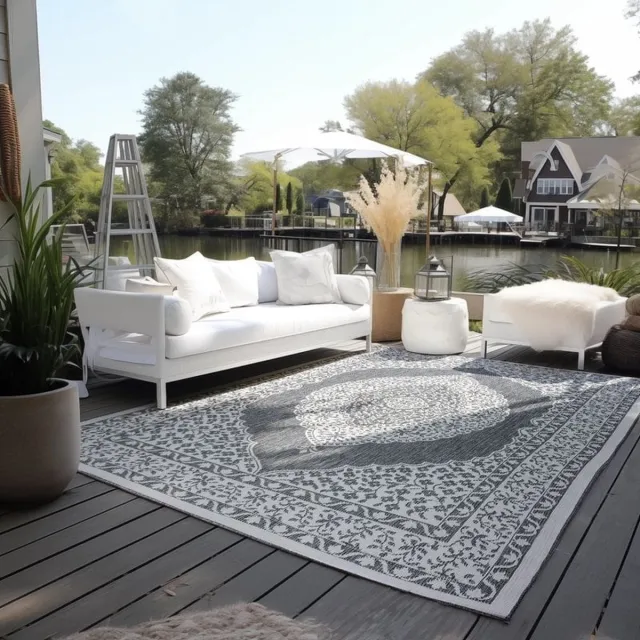 flycarpets Elle Decoration - Binnen & Buitenkleed - Omkeerbaar - Meekly - Zilver - 120x170 cm Grijs