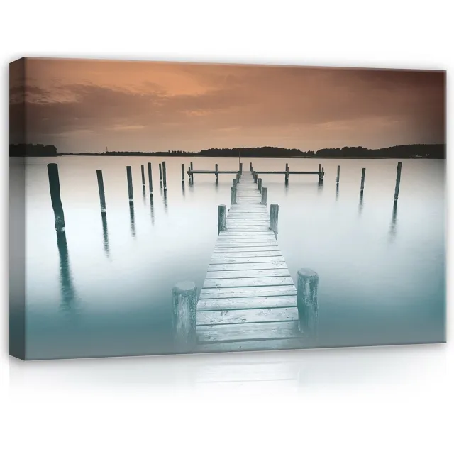 Canvas Schilderij - Pier - Hout - Water - Uitzicht - Wolken - Bergen - Inclusief Frame - 60x40cm (lxb) Wit