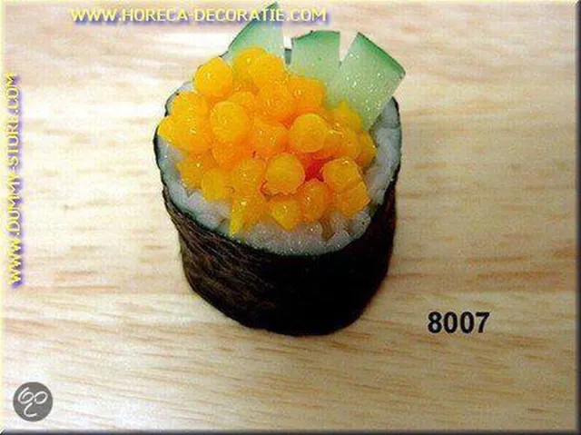 MilaNNE Maki Sushi met Kaviaar en Augurken (dummy) Multicolor