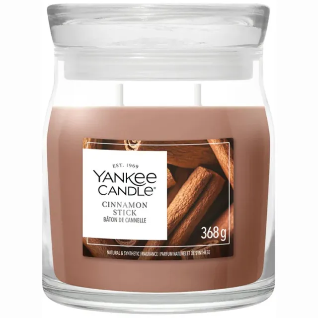 Yankee Candle Cinnamon Stick Medium Geurkaars - 50 branduren - 2 lonten Bruin
