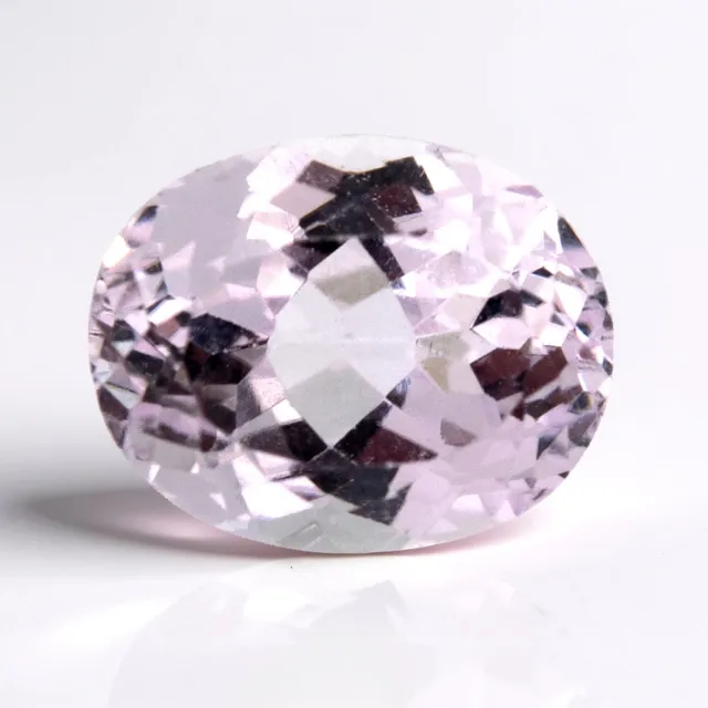 Cavill Kunziet Edelsteen 2,26 ct - Ovaal Gefacetteerd - Transparante Roze Steen - Edelsteen uit Afghanistan - Sieraden maken - Kunziet Ring & Hanger geen
