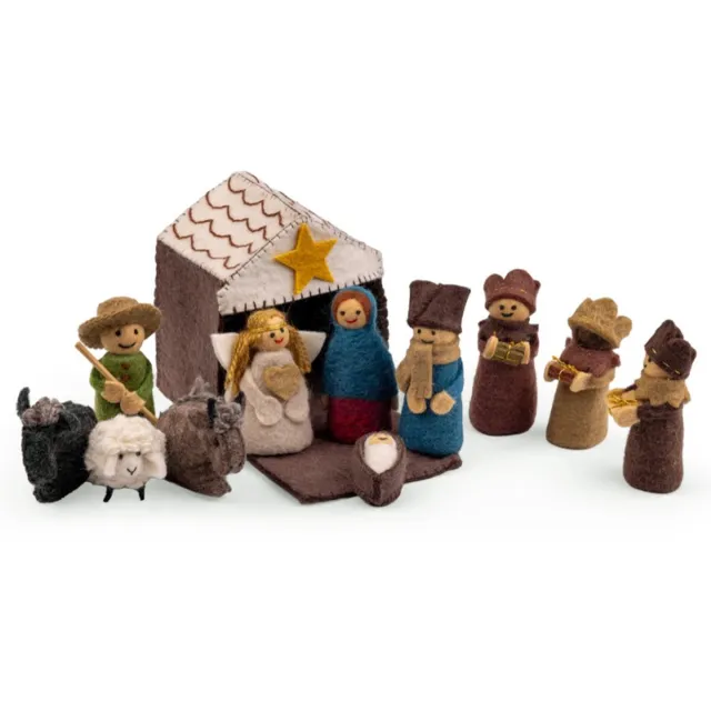 Sjaal met Verhaal Mini Kerststal van vilt hoogte 15 cm - met gekleurde figuren - 12 delig multicolour
