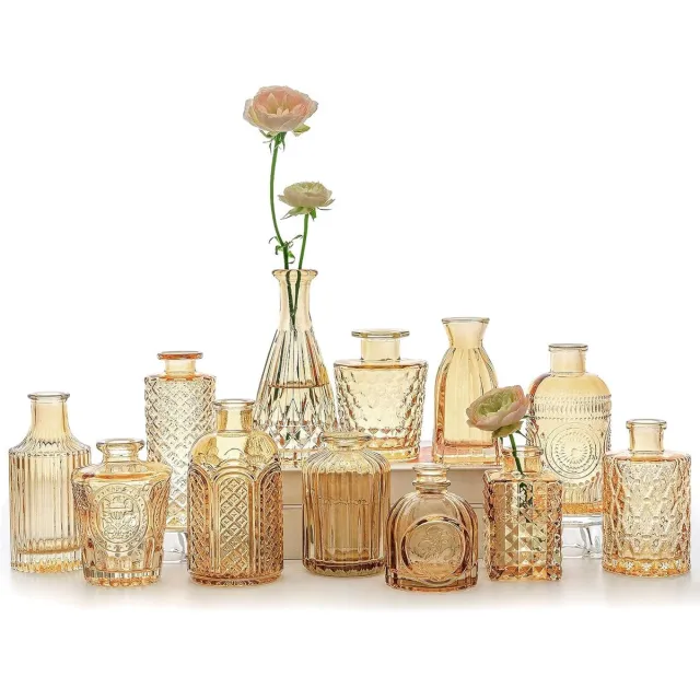 Famanu 12 Stuks Glazen bud vaasset, kleine amberkleurige bloemenvazen voor centerpieces in bulk, mini vintage vaas voor bruiloft, huis, tafeldecoratie Barnsteen