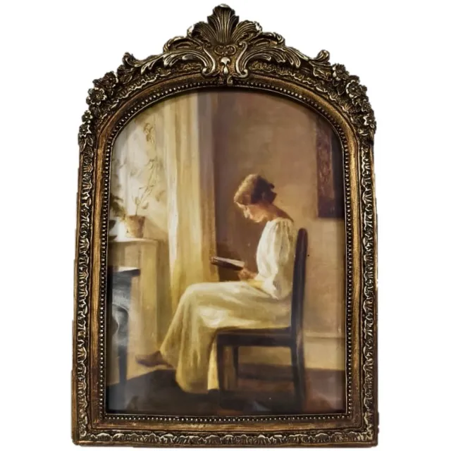 SNQ Vintage fotolijst - 6 inch - Antiek Miniatuur Lijstje - Binnenafmetingen 9,5 × 14 cm – Buitenafmetingen 12 × 19 cm - Ornamentale Tafel- en Wandlijst - Hars - Bronsgoud - Geschikt voor Foto, Kunst en Galerij - Woondecoratie