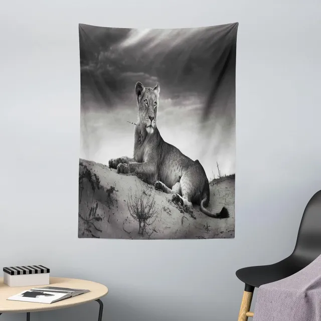 ABAKUHAUS zwart-wit wandtapijt, Wild Lioness gemaakt van zachte microvezelstof wasbaar zonder vervagend digitaal print, 110 x 150 cm, zwart witgrijs Zwart Wit Grijs