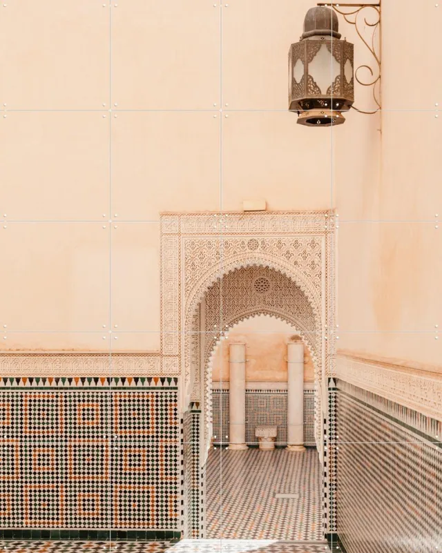 IXXI Moroccan Architecture, Photolovers - 80 x 100 cm - Grote wanddecoratie en posters - Fotografie, Art Deco, Ornamenteel Ontwerp, Minimalisme Bruin / Wit / Beige