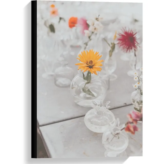 KuijsFotoprint Canvas - Bloemetjes in Vaasje - 40x60cm Foto op Canvas Schilderij (Wanddecoratie op Canvas) Rood