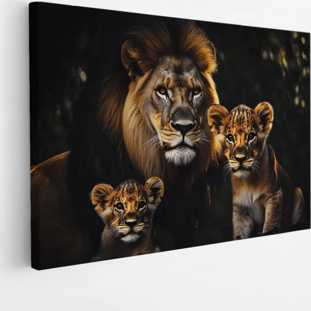 Saammp Canvas Schilderij - Leeuwen familie in de jungle - Natuur - Dieren - 150x100 - Foto op canvas - Wanddecoratie - Muurdecoratie Woonkamer - Slaapkamer decoratie - Canvas Print Multicolor
