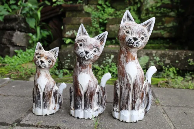 cot Set van drie houten katten Chiva Zie foto