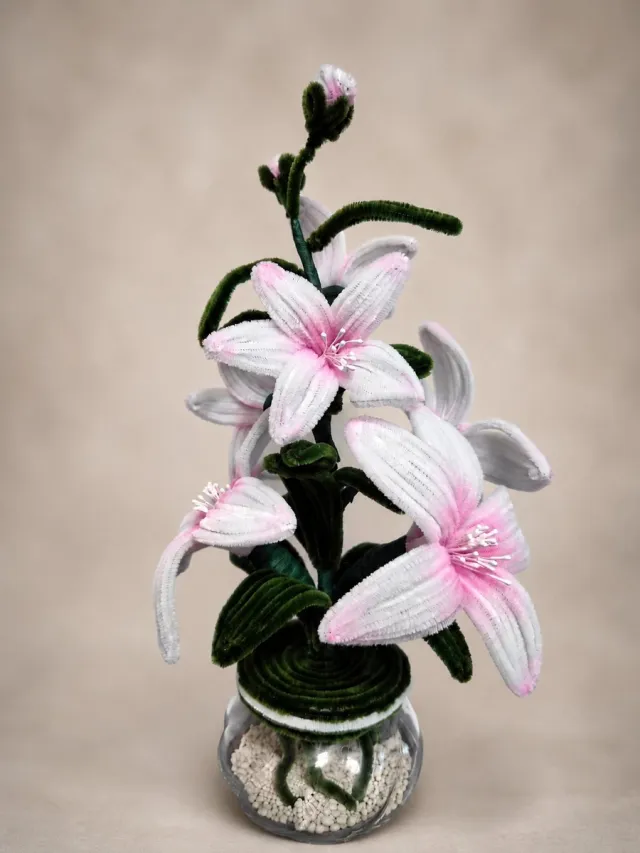 WaRaSoLo Puur - Kunstbloem Lelie - Handgemaakt - Glazen Vaas - Wit/Roze