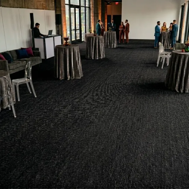 Floordirekt Op Maat Hemaakt Tapijt Sintra - Voor Evenementen & Beurzen - Onderhoudsvriendelijke Loper - Voor Beurzen & Evenementen - Zwart - 100 x 200 cm