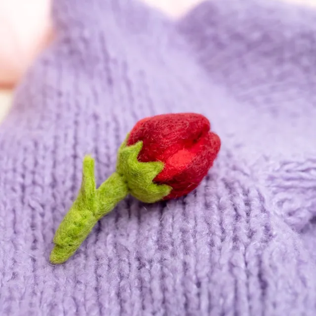 Sjaal met Verhaal Vilten Broche bloem - Tulp Robin - Rood - 8cm Broche-Tulp-Rood