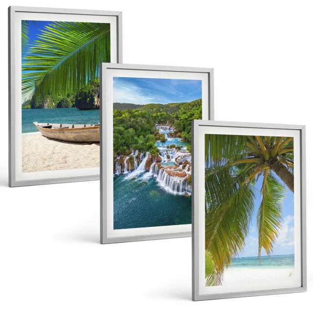 Coloray 3-Delige Schilderij Set - Strand Met Boten, Watervallen En Palmbomen In De Tropen - 40 x 60 cm - Schilderijen Set - Wanddecoratie - Woonkamer - Moderne Wanddecoratie Zilveren lijst
