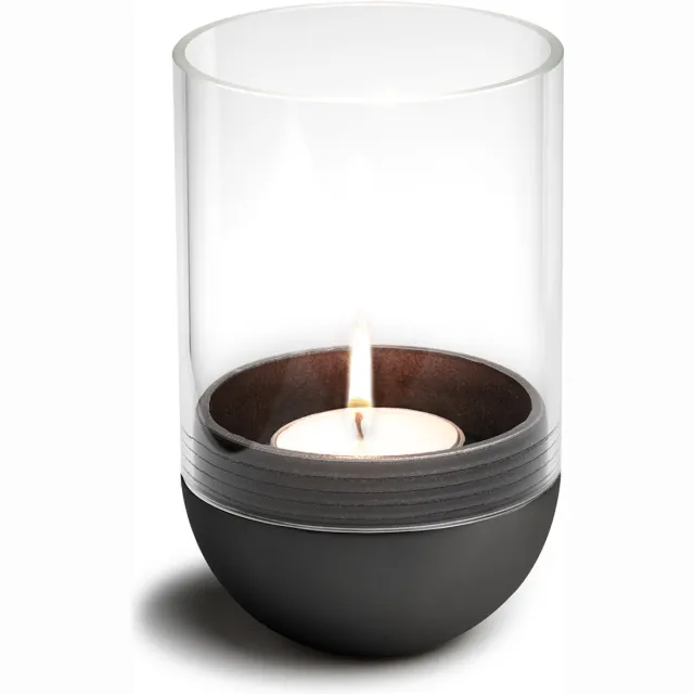 Höfats GRAVITY CANDLE Lantaarn zwart Slimme kaarsenhouder houdt de kaars horizontaal en maakt het gemakkelijk om het theelichtje aan te steken, met een ingebouwde dooffunctie