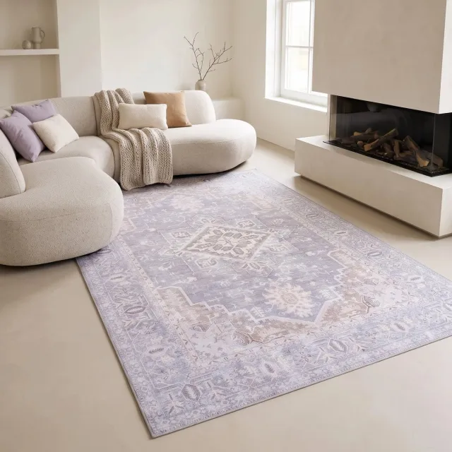 flycarpets Burano Vintage Vloerkleed - Roze - Laagpolig Tapijt Woonkamer - 240x340 cm