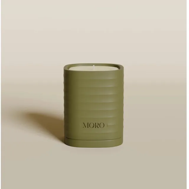 Moro home essentials kaars 220gr amber & musk olive green groen