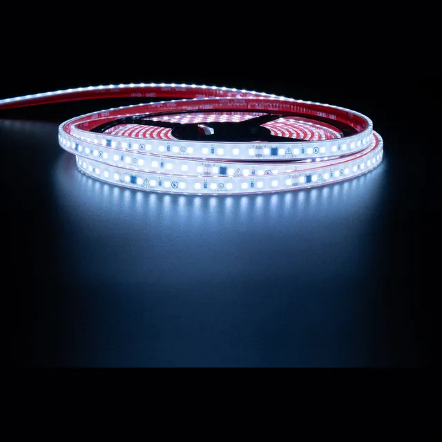 LED Strip - Velvalux - 5 Meter - Helder/Koud Wit 6000K - Dimbaar - Waterdicht IP67 - 9600 Lumen - 600 LEDs - Directe Aansluiting op Netstroom - Werkt zonder Driver