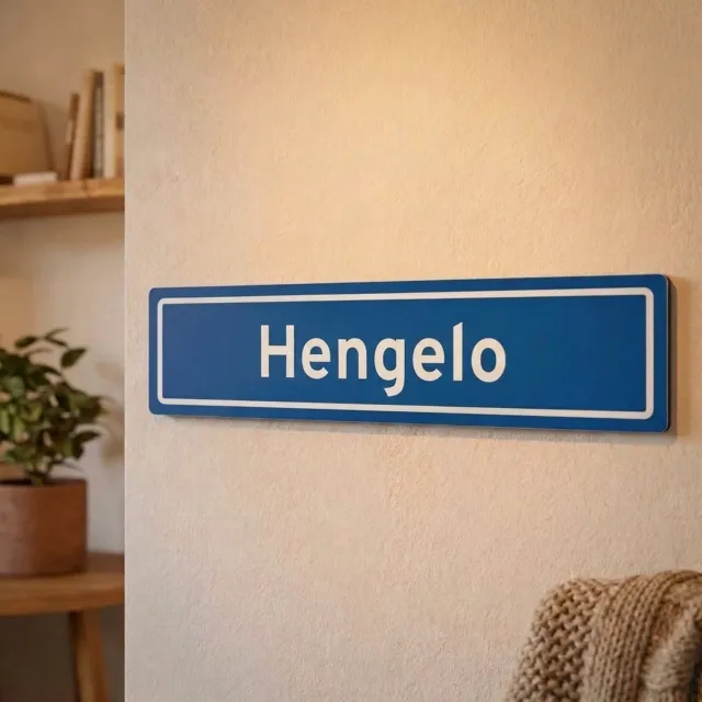Fotofabriek Straatnaambord | Straatnaambord Hengelo | Cadeau | 70 x 15 cm | Fotofabriek