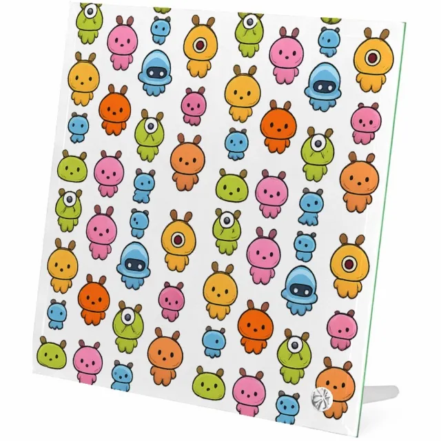 Mr Cadeautjes Glasframe 20 x 20 - design Herhaald patroon van kleine ruimtewezens in zachte pastelkle | cadeau Wit