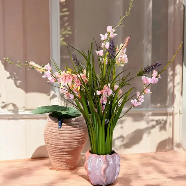 Seta Fiori Zijden kunstbloemen- Zacht Roze Keramiek PTMD Pot met Kunstbloemen Grasboeket – 50 cm Hoog