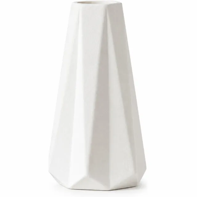 SWGOTA Matwitte keramische vaas, 15 cm hoog, taps toelopend met facetten, opening 3,2 cm, voor kunstbloemen