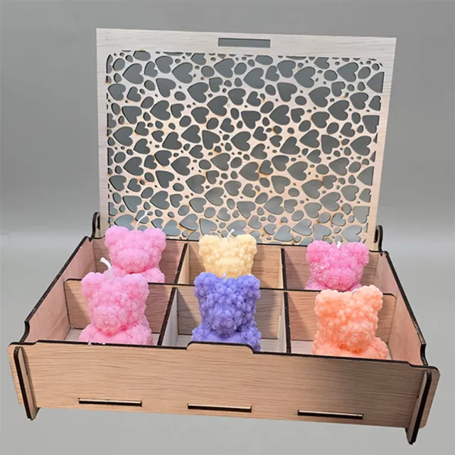 M-HOLY Luxe handgemaakte geurkaarsen – Set van 6 kaarsen in teddybeer met rozen gravure – Vanille, roos & citrus geur – Houten cadeau doos
