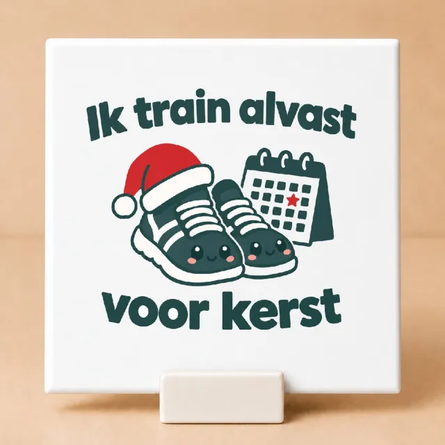 Bedruk King Schattige Hardlopers tegen de feestdagenkilo’s Tegel – Kawaii Motivatiebord voor Hardloop- en Kerstfans - 15 x 15 cm met houder Wit