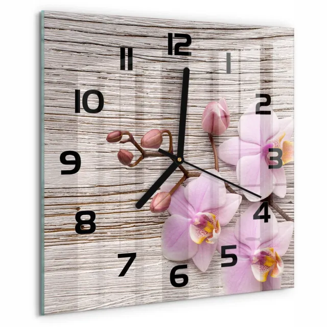 TULUP Wandklok - Orchidee op hout Klok Glas Met Opdruk - 30x30 cm - Beige Moderne Wandklok Glas - Zwarte handen - Vierkante Klok - Decoratieve Glazen Klok - Glazen Wandklok Design