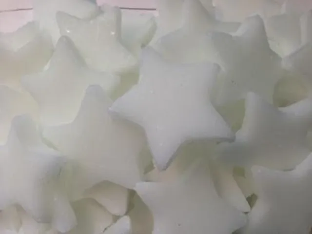Little Hotties Waxmelts Delicate White Tea 30 st. Wit