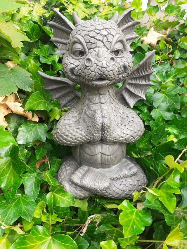 Mysticalls Draken beeld Yogi draak die yoga doet 26 cm x 18 cm x 16 cm Grijs
