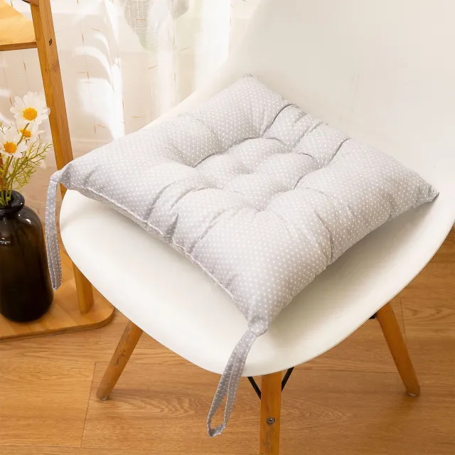 Ulisem Zitkussen Voor Eetkamerstoel Met Bindbanden - Stoelkussen - Antislip - Wit - 45x45 Cm - Indoor En Outdoor - Voor Keukenstoel - Tuinmeubelen - Bureaustoel - Zacht En Comfortabel