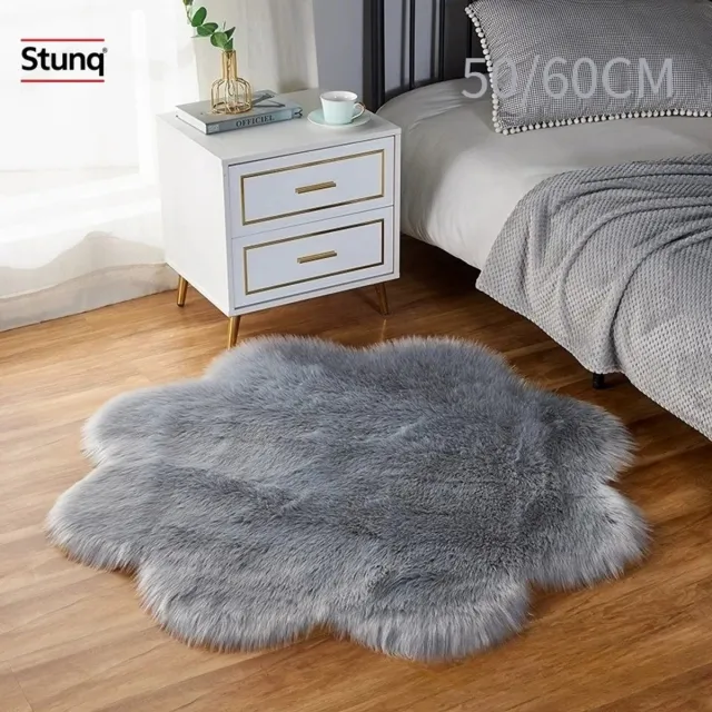 Stunq Pluche tapijt pruimenbloesem grijs , langharig decoratief vloerkleed
